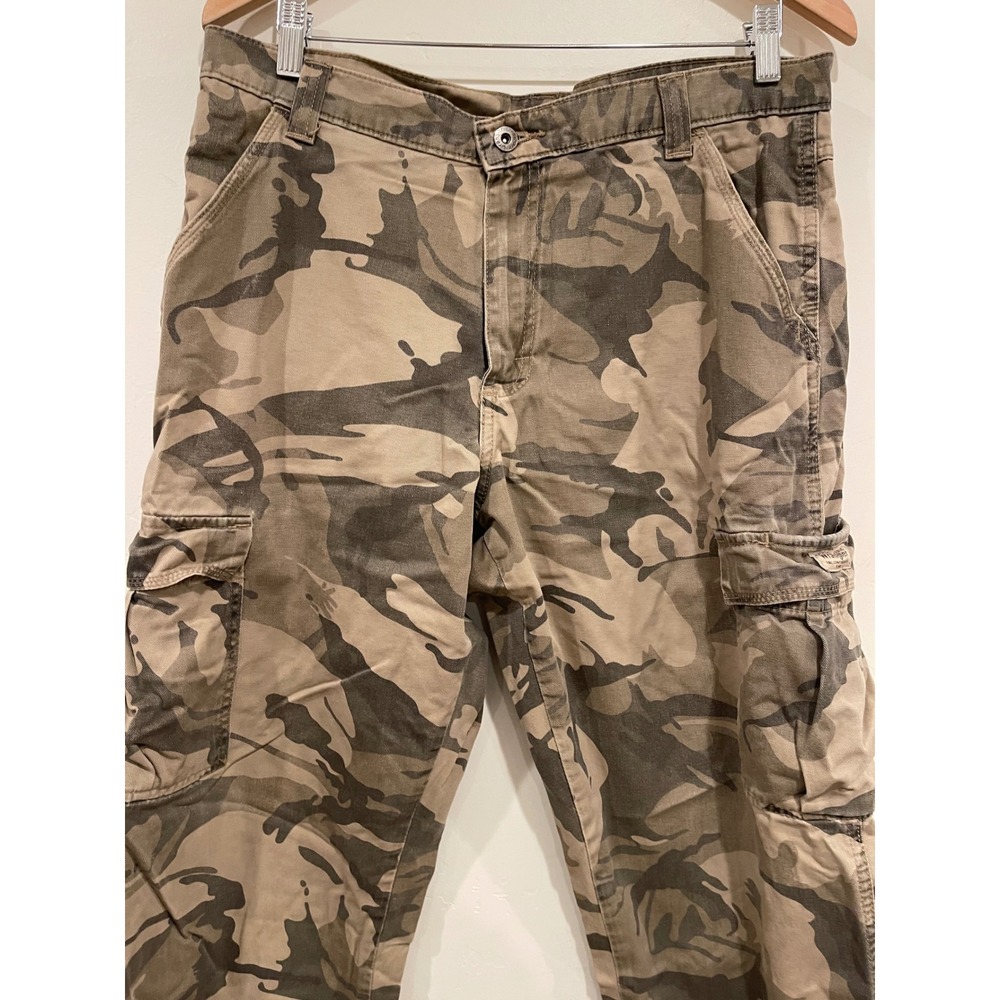 Wrangler Mens‎ Camo Cargo Pants Brown Tan Relaxed Fit Straight Leg 34 Waist - Picture 4 of 11